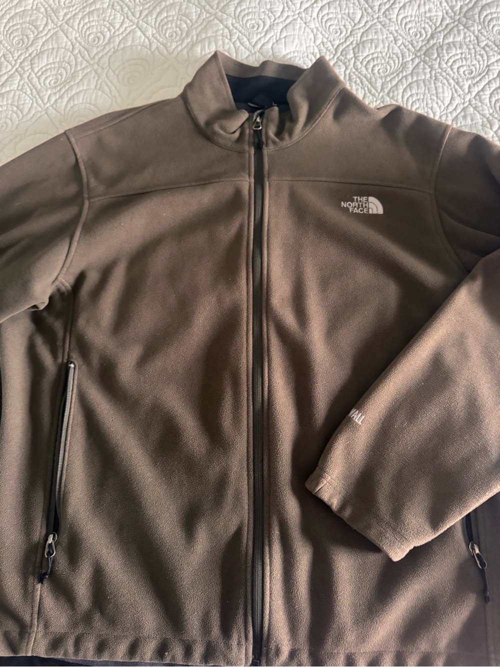 The North Face Men's Brown Lightweight Full-Zip Fleece Jacket